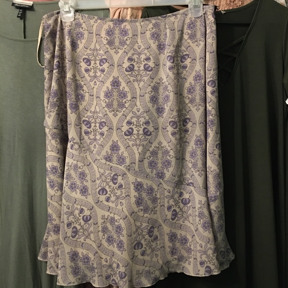 Oscar De La Renta size 14 purple cream print flowy skirt